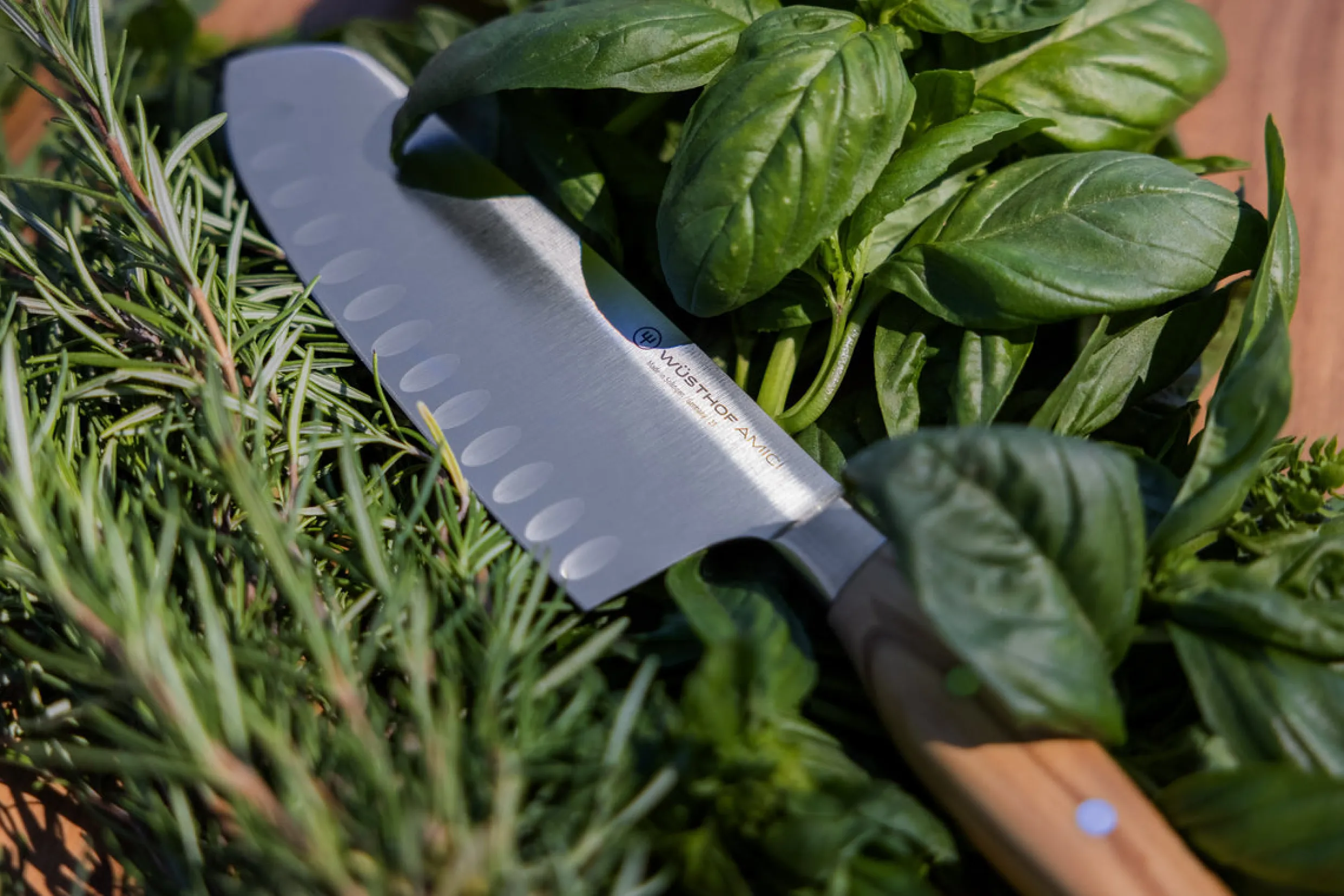 Amici 7" Hollow Edge Rotoku (Santoku)