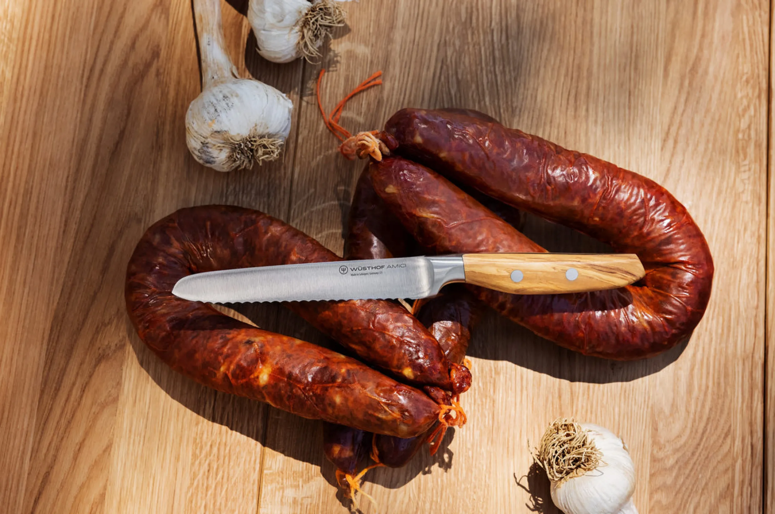 Amici 5" Serrated Utility Knife