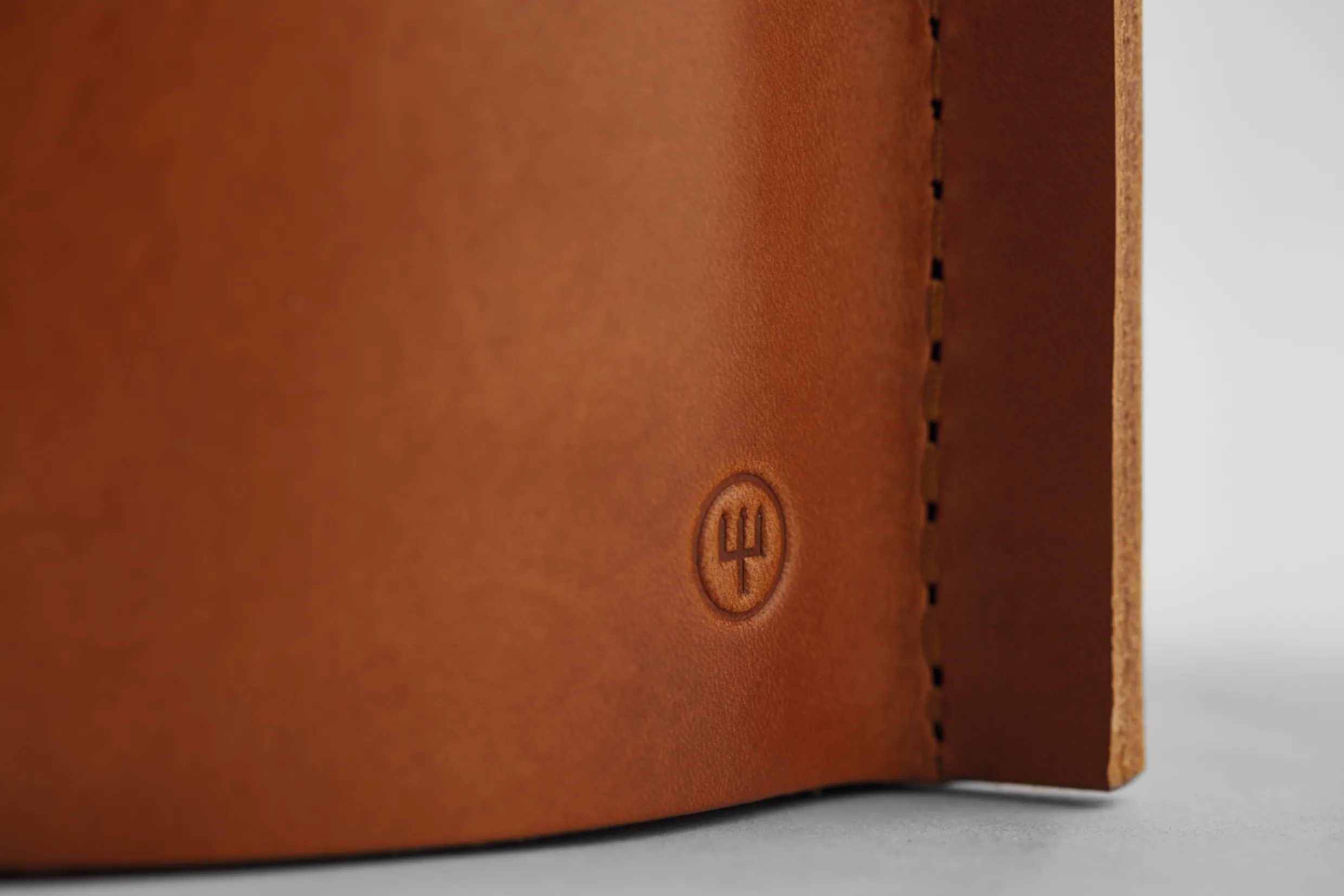 Villa 6-Slot Knife Block